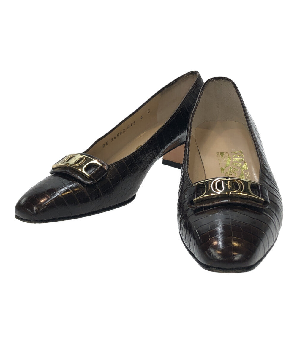 Salvatore Ferragamo スクエアトゥパンプス チャンキーヒール クロコ型押し ヴァラ A45